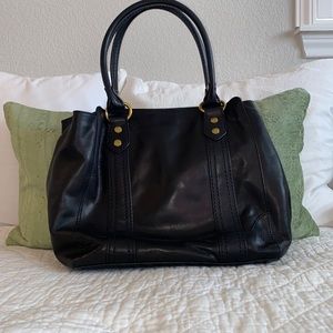 Frye Black Tote/Shoulder Bag👜